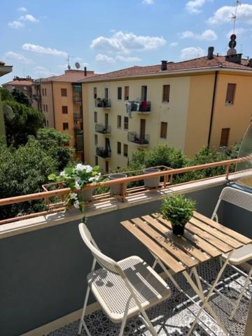 Puccini Apartment Modena Exteriér fotografie